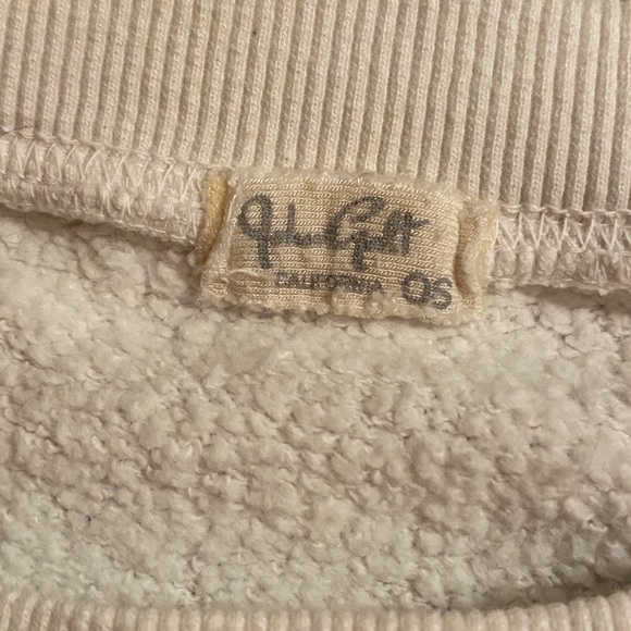 Brandy Melville cropped LA sweatshirt - Picture 3 of 5